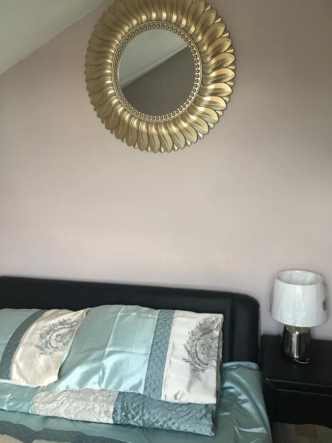 Elris Essex House Hotel Клактън он Сий Екстериор снимка