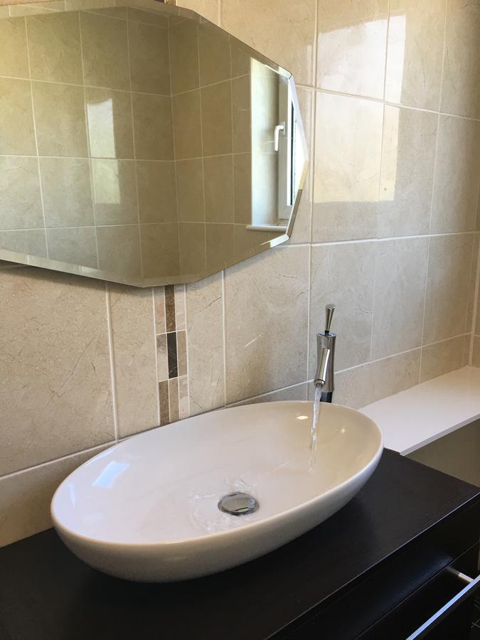 Elris Essex House Hotel Клактън он Сий Екстериор снимка