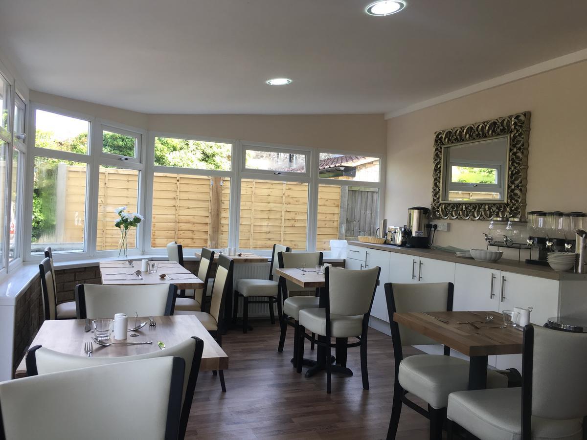 Elris Essex House Hotel Клактън он Сий Екстериор снимка