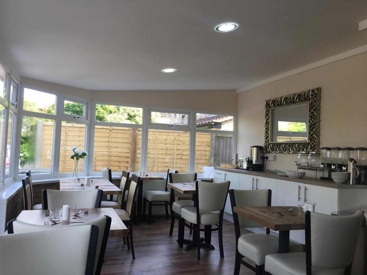 Elris Essex House Hotel Клактън он Сий Екстериор снимка